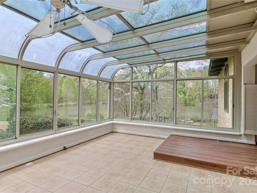 455 Gleneagles Road, Statesville, NC 28625.  MLS# CAR4247026, YatesRealty ID 10168. 