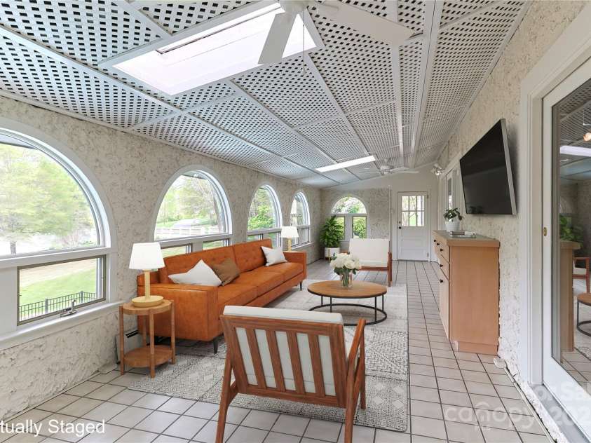 455 Gleneagles Road, Statesville, NC 28625.  MLS# CAR4247026, YatesRealty ID 10168. 