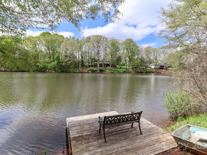 455 Gleneagles Road, Statesville, NC 28625.  MLS# CAR4247026, YatesRealty ID 10168. 