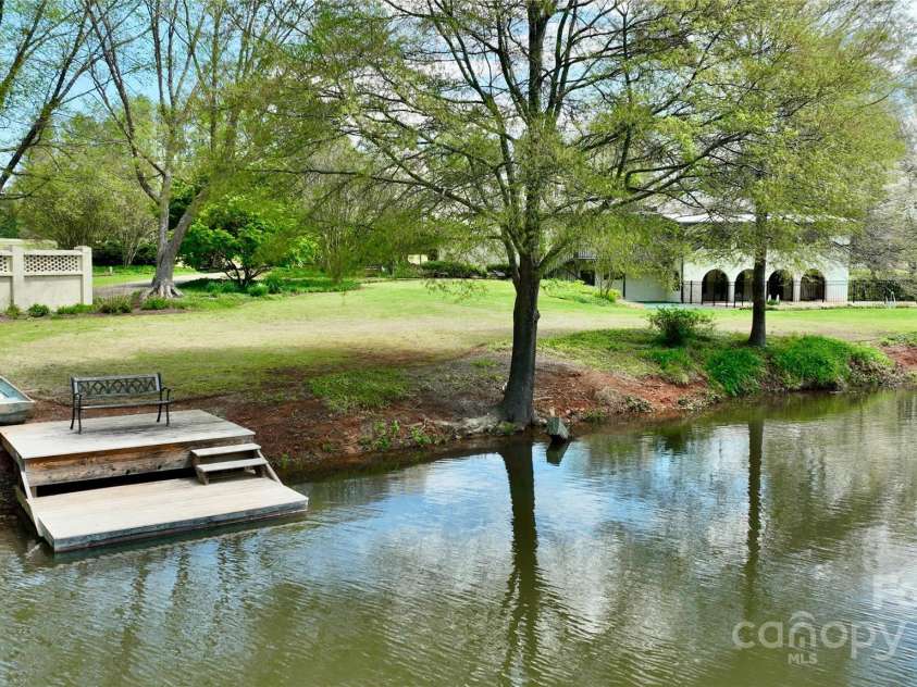 455 Gleneagles Road, Statesville, NC 28625.  MLS# CAR4247026, YatesRealty ID 10168. 