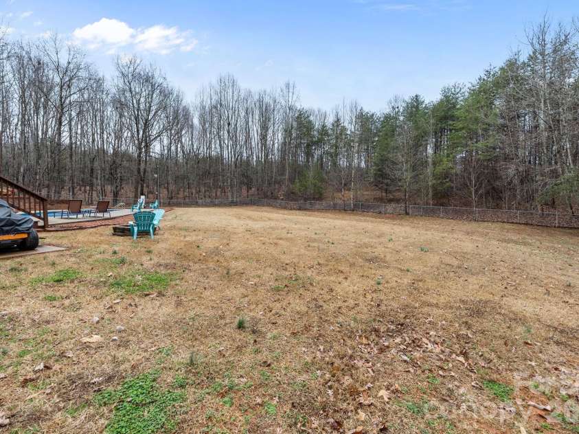 3156 Teresa Drive, Lincolnton, NC 28092.  MLS# CAR4350524, YatesRealty ID 10169. Large backyard