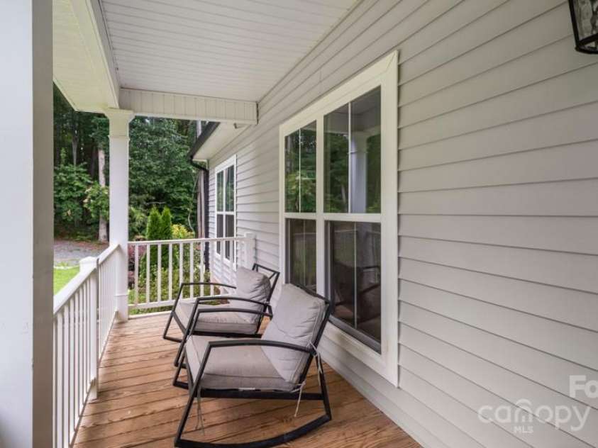 826 Country Lane, Pelham, NC 27311.  MLS# CAR4284309, YatesRealty ID 1017. 