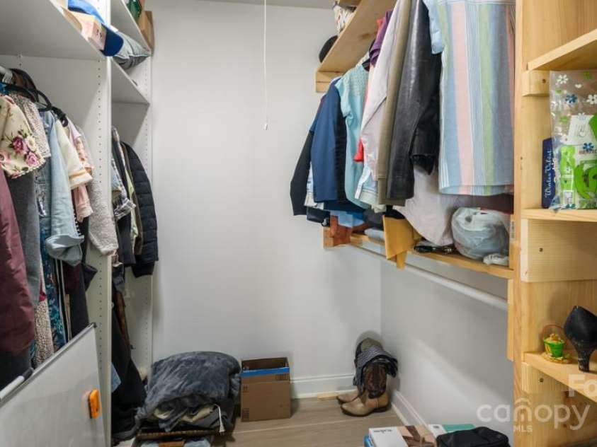 826 Country Lane, Pelham, NC 27311.  MLS# CAR4284309, YatesRealty ID 1017. 