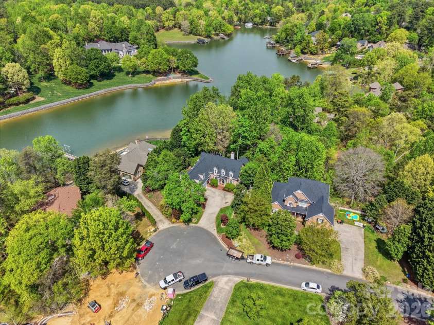 11078 Deep Cove Drive, Tega Cay, SC 29708.  MLS# CAR4364043, YatesRealty ID 10171. 