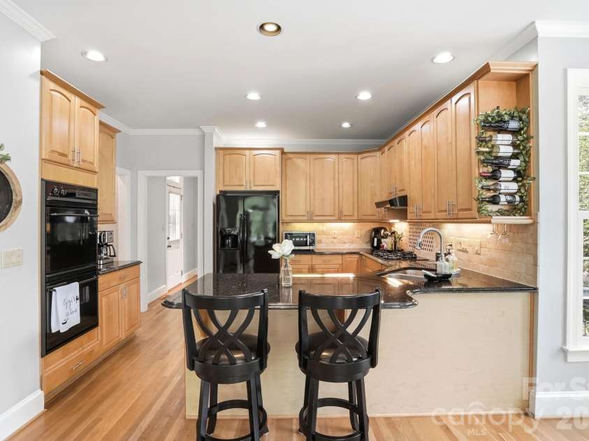 11078 Deep Cove Drive, Tega Cay, SC 29708.  MLS# CAR4364043, YatesRealty ID 10171. 