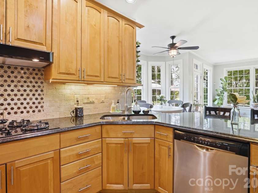 11078 Deep Cove Drive, Tega Cay, SC 29708.  MLS# CAR4364043, YatesRealty ID 10171. 