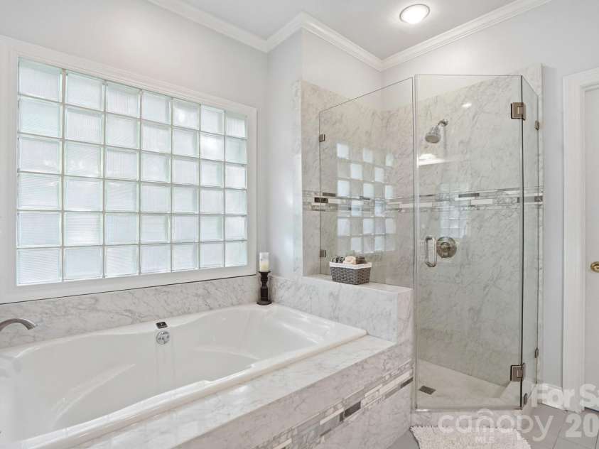 11078 Deep Cove Drive, Tega Cay, SC 29708.  MLS# CAR4364043, YatesRealty ID 10171. 