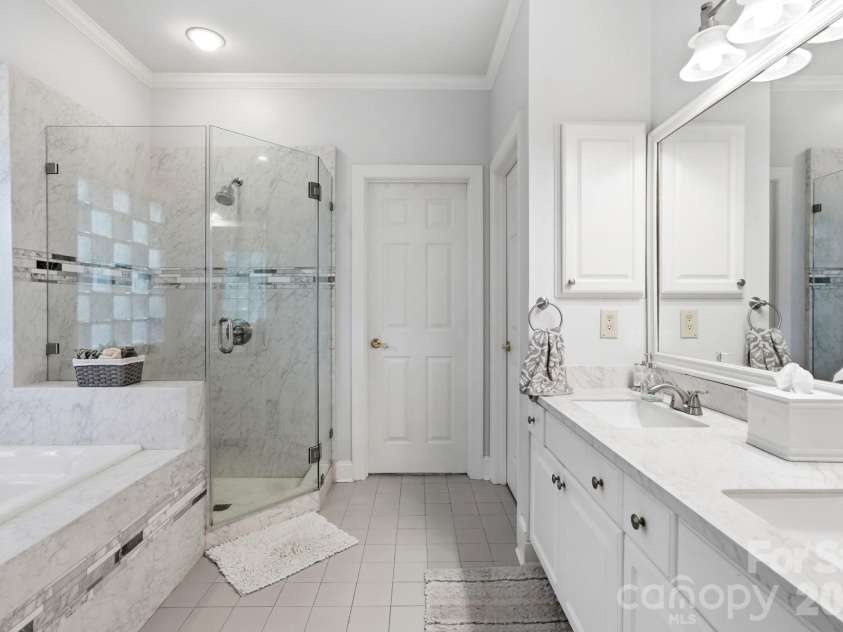 11078 Deep Cove Drive, Tega Cay, SC 29708.  MLS# CAR4364043, YatesRealty ID 10171. 