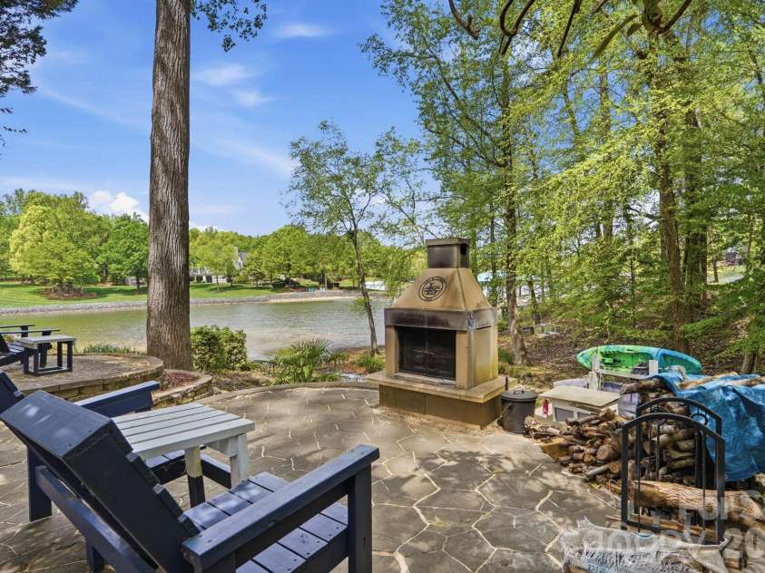 11078 Deep Cove Drive, Tega Cay, SC 29708.  MLS# CAR4364043, YatesRealty ID 10171. 