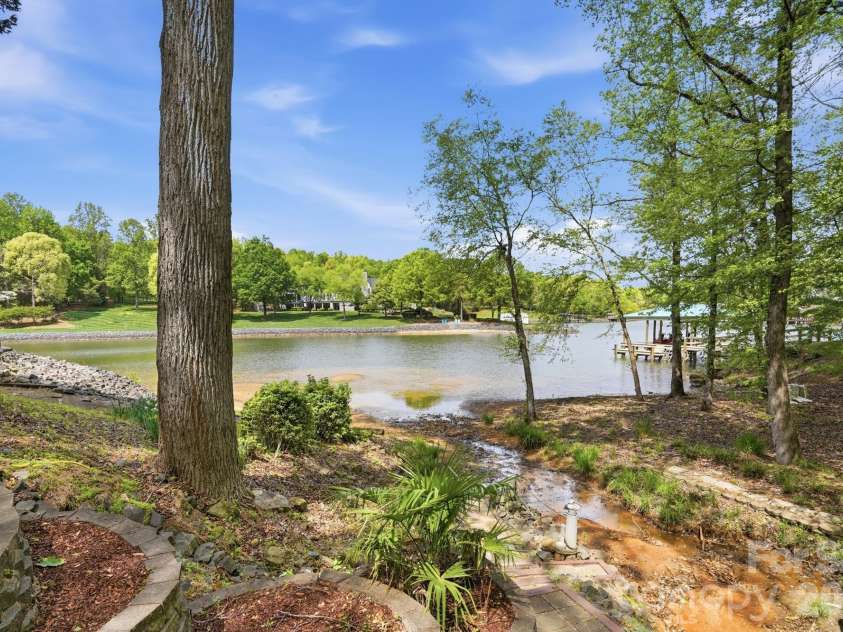 11078 Deep Cove Drive, Tega Cay, SC 29708.  MLS# CAR4364043, YatesRealty ID 10171. 