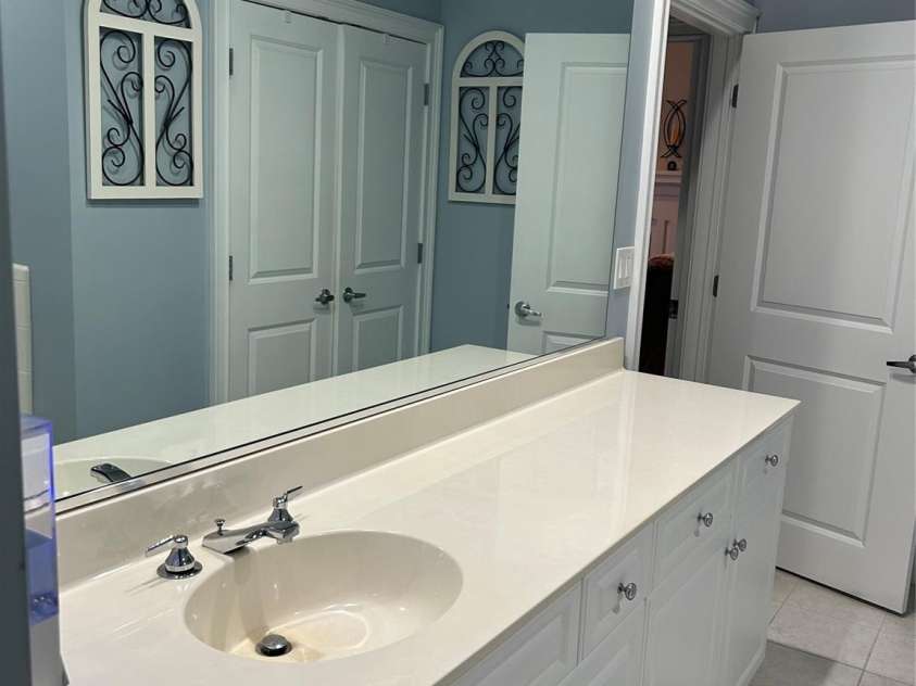 435 Tryon Street, Charlotte, NC 28202.  MLS# CAR4404607, YatesRealty ID 10172. 