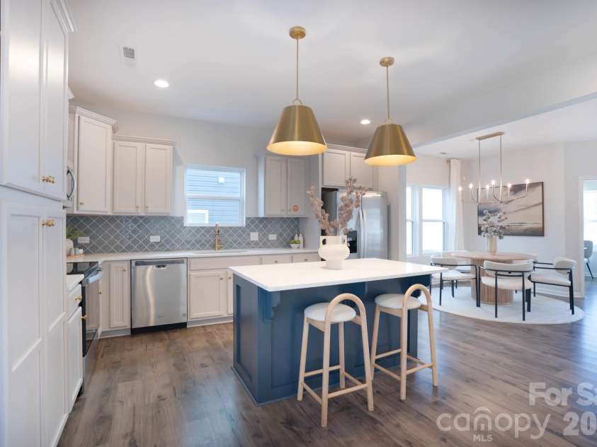 158 Mooring Drive, Statesville, NC 28677.  MLS# CAR4345367, YatesRealty ID 10173. 