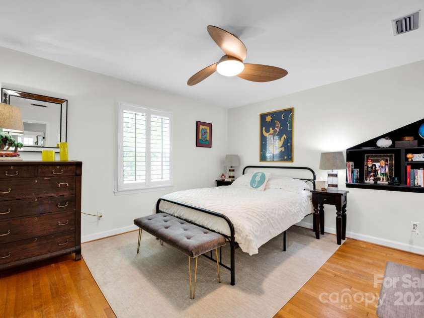 4937 Broken Saddle Lane, Charlotte, NC 28226.  MLS# CAR4244000, YatesRealty ID 10175. 