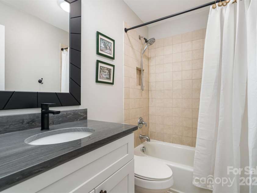 3306 Delamere Drive, Matthews, NC 28104.  MLS# CAR4247095, YatesRealty ID 10176. Bedroom 2 full bathroom