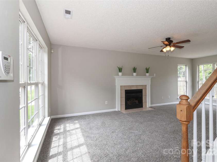 183 Bellelaine Drive, Mooresville, NC 28115.  MLS# CAR4252282, YatesRealty ID 10177. 