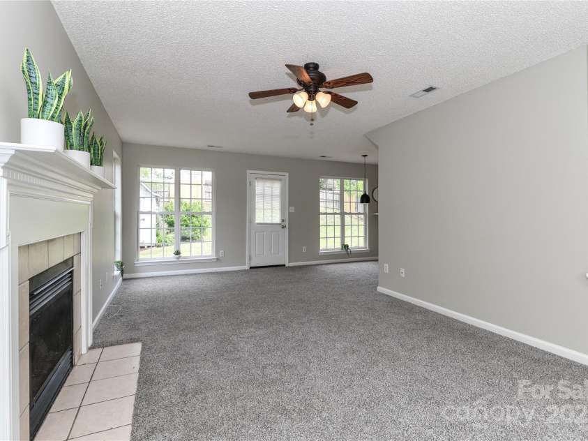 183 Bellelaine Drive, Mooresville, NC 28115.  MLS# CAR4252282, YatesRealty ID 10177. 