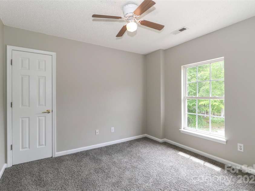 183 Bellelaine Drive, Mooresville, NC 28115.  MLS# CAR4252282, YatesRealty ID 10177. Bedroom 3