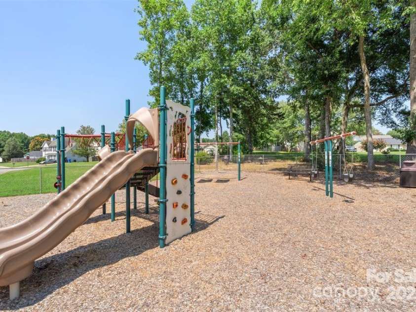 183 Bellelaine Drive, Mooresville, NC 28115.  MLS# CAR4252282, YatesRealty ID 10177. Playground Slide
