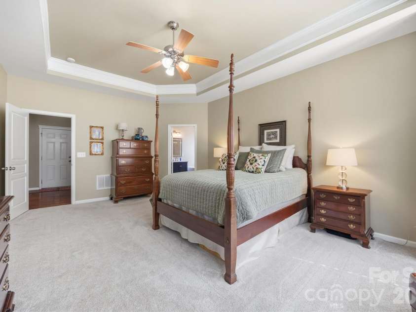 1132 Aringill Lane, Matthews, NC 28104.  MLS# CAR4361071, YatesRealty ID 10178. 