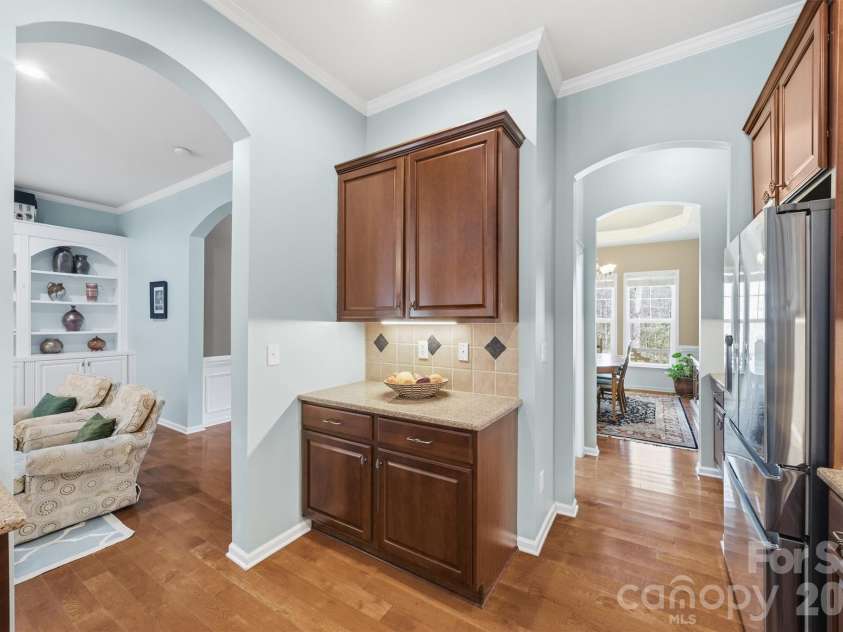 1132 Aringill Lane, Matthews, NC 28104.  MLS# CAR4361071, YatesRealty ID 10178. 