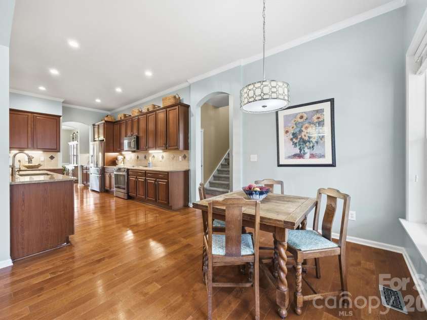 1132 Aringill Lane, Matthews, NC 28104.  MLS# CAR4361071, YatesRealty ID 10178. 