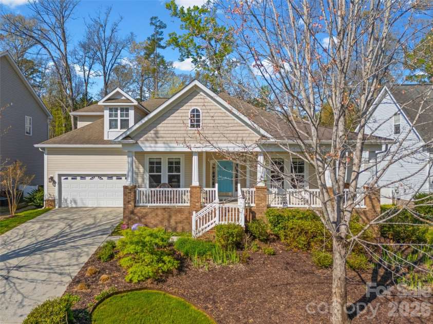 1132 Aringill Lane, Matthews, NC 28104.  MLS# CAR4361071, YatesRealty ID 10178. 