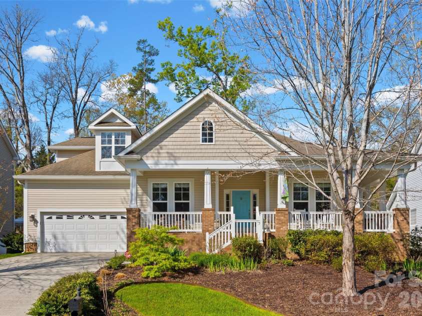 1132 Aringill Lane, Matthews, NC 28104.  MLS# CAR4361071, YatesRealty ID 10178. 