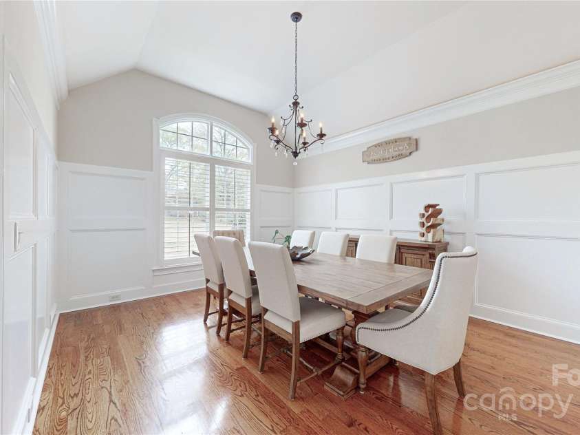 305 Caledonia Way, Waxhaw, NC 28173.  MLS# CAR4245692, YatesRealty ID 10178. 