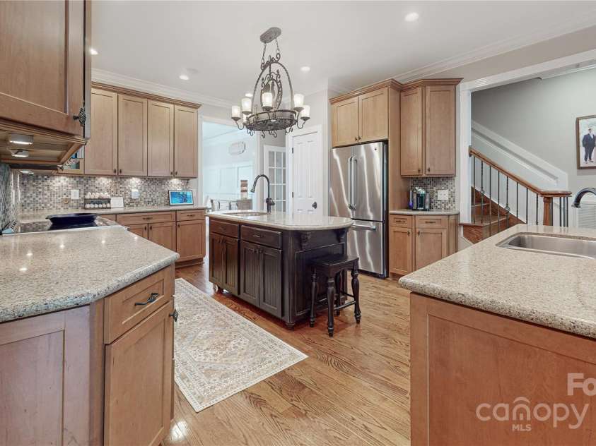 305 Caledonia Way, Waxhaw, NC 28173.  MLS# CAR4245692, YatesRealty ID 10178. 