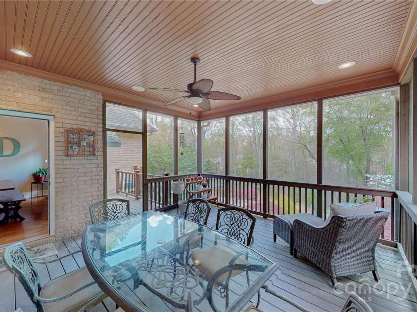 305 Caledonia Way, Waxhaw, NC 28173.  MLS# CAR4245692, YatesRealty ID 10178. 