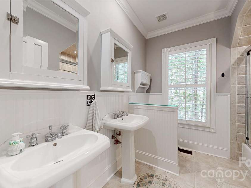 305 Caledonia Way, Waxhaw, NC 28173.  MLS# CAR4245692, YatesRealty ID 10178. 