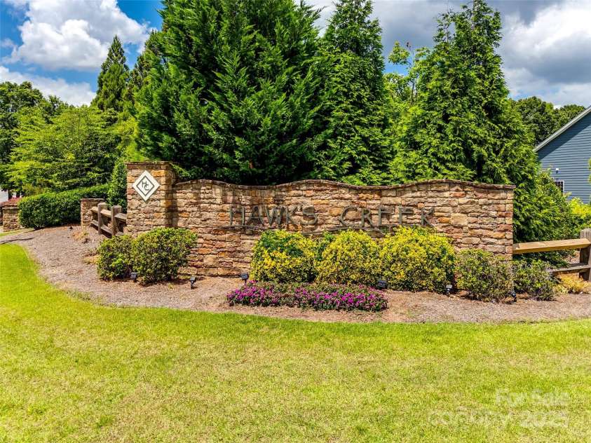 487 Hawks Creek Parkway, Fort Mill, SC 29708.  MLS# CAR4246089, YatesRealty ID 10180. Hawks Creek