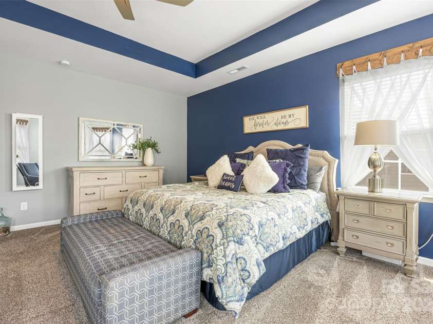 487 Hawks Creek Parkway, Fort Mill, SC 29708.  MLS# CAR4246089, YatesRealty ID 10180. Primary bedroom