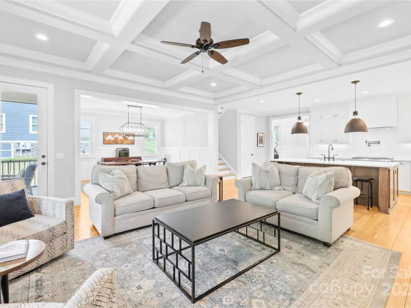 108 Castleview Lane, Mooresville, NC 28115.  MLS# CAR4246453, YatesRealty ID 10181. 