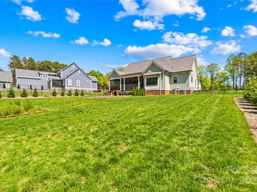 108 Castleview Lane, Mooresville, NC 28115.  MLS# CAR4246453, YatesRealty ID 10181. Large flat lot