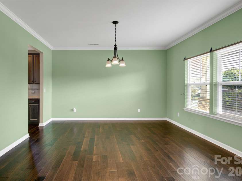 183 Water Ski Drive, Statesville, NC 28677.  MLS# CAR4319925, YatesRealty ID 10182. Dining Room