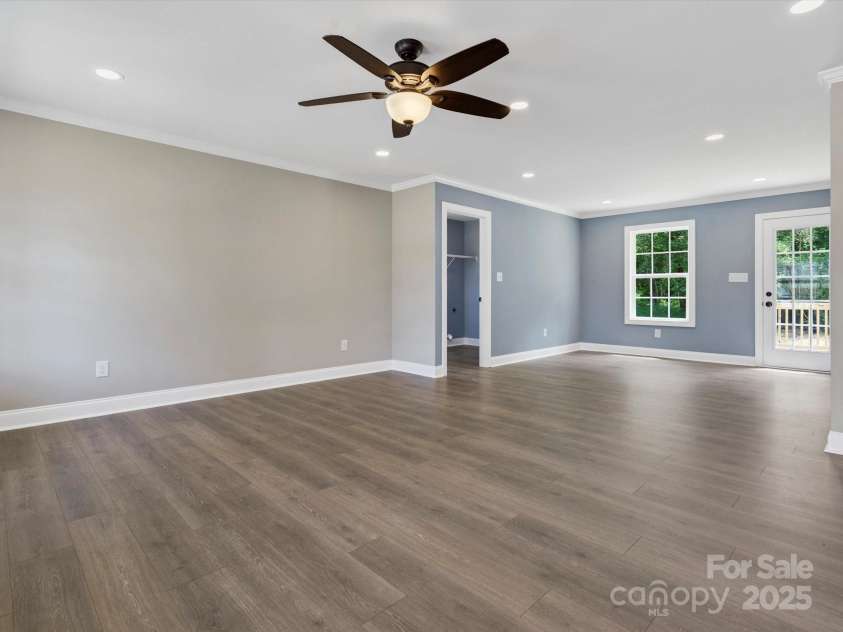 2362 Marett Boulevard, Rock Hill, SC 29732.  MLS# CAR4250450, YatesRealty ID 10182. 