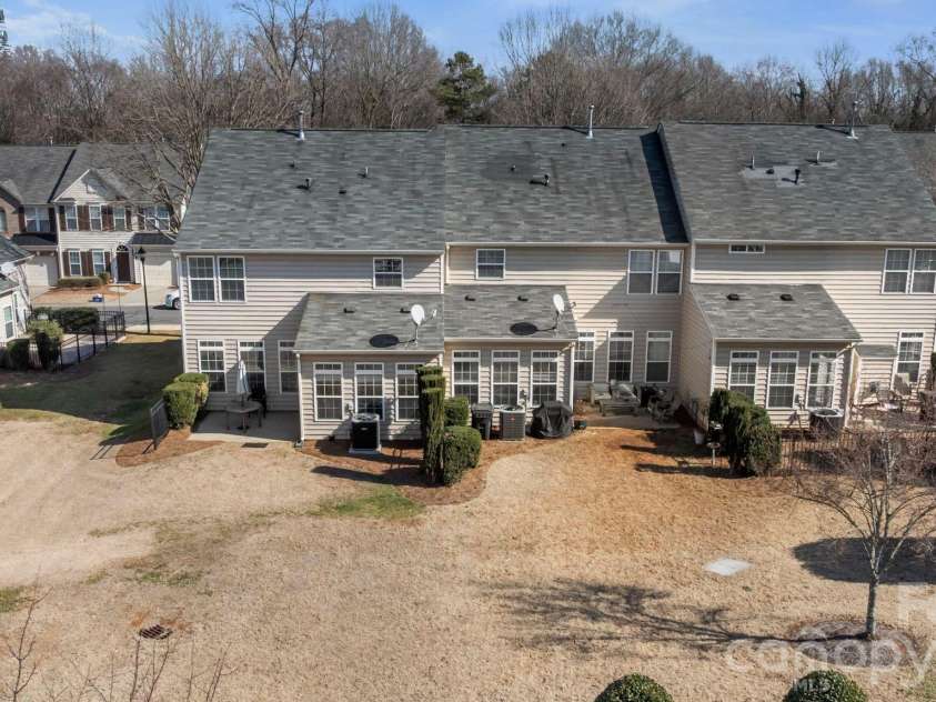 2318 Whitford Lane, Charlotte, NC 28210.  MLS# CAR4342474, YatesRealty ID 10185. 