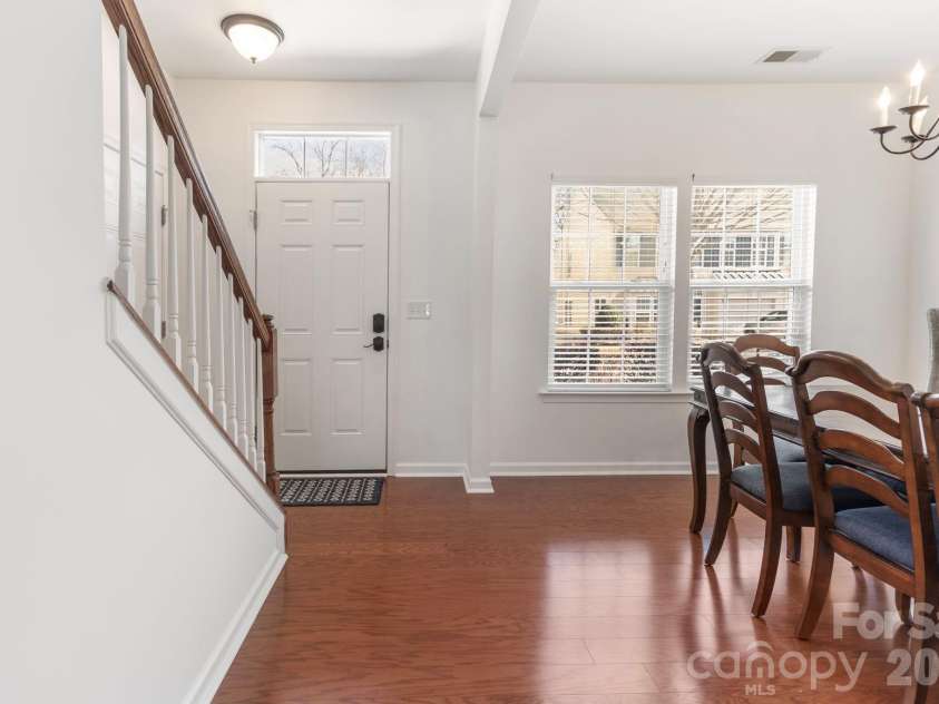 2318 Whitford Lane, Charlotte, NC 28210.  MLS# CAR4342474, YatesRealty ID 10185. 