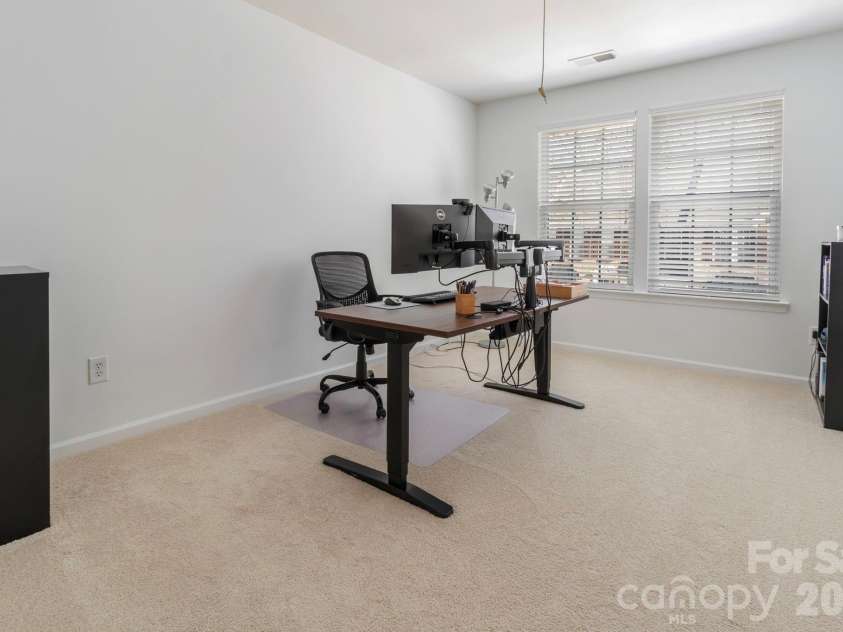 2318 Whitford Lane, Charlotte, NC 28210.  MLS# CAR4342474, YatesRealty ID 10185. 