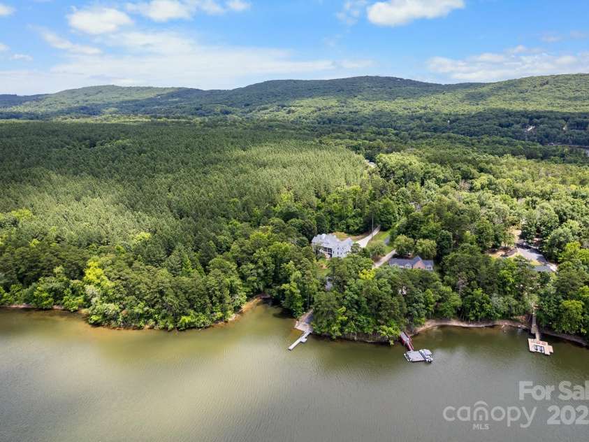 591 Emerald Isle Court, Lexington, NC 27292.  MLS# CAR4245365, YatesRealty ID 10185. 