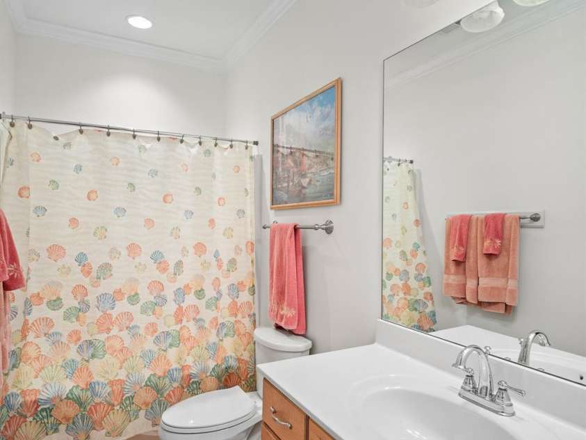 591 Emerald Isle Court, Lexington, NC 27292.  MLS# CAR4245365, YatesRealty ID 10185. Bathroom in Basement