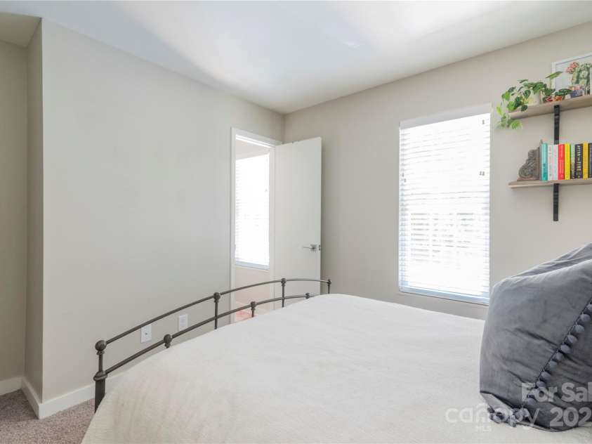 1529 Briar Creek Road, Charlotte, NC 28205.  MLS# CAR4245229, YatesRealty ID 10186. 