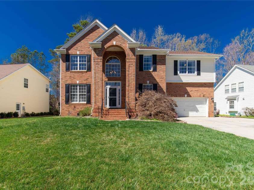 1644 Spandril Lane, Fort Mill, SC 29708.  MLS# CAR4350761, YatesRealty ID 10186. 