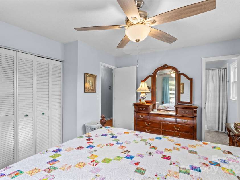 1260 Summer Lane, Salisbury, NC 28146.  MLS# CAR4251380, YatesRealty ID 10187. 