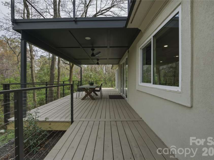 1417 Wendover Road, Charlotte, NC 28211.  MLS# CAR4360289, YatesRealty ID 10189. Rear Deck 
