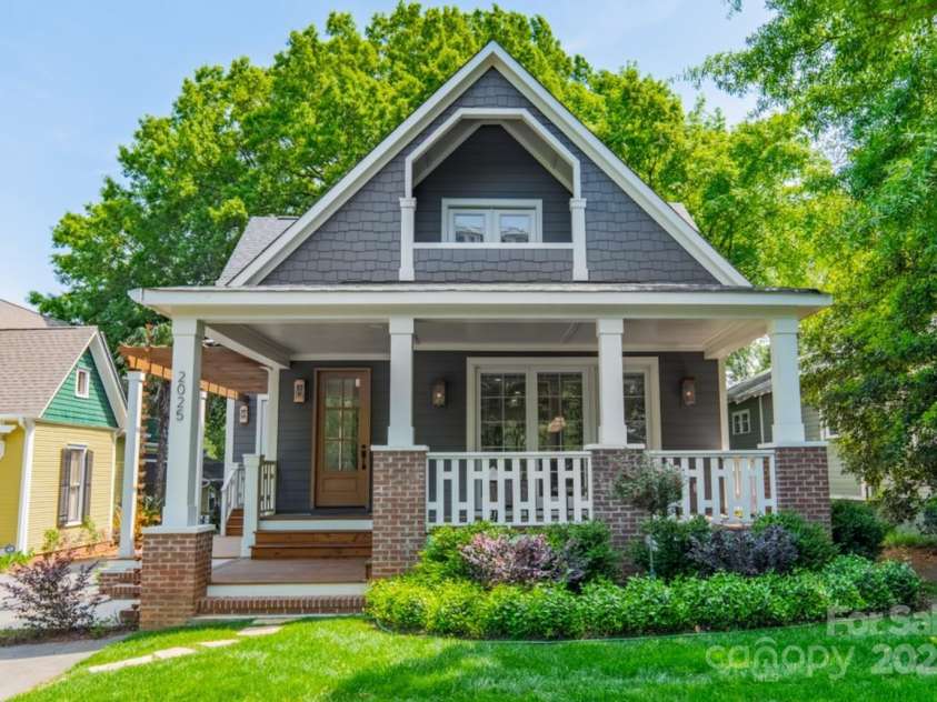 2025 Euclid Avenue, Charlotte, NC 28203.  MLS# CAR4250314, YatesRealty ID 10189. 