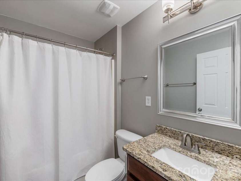 2301 Whitford Lane, Charlotte, NC 28210.  MLS# CAR4358842, YatesRealty ID 10190. 