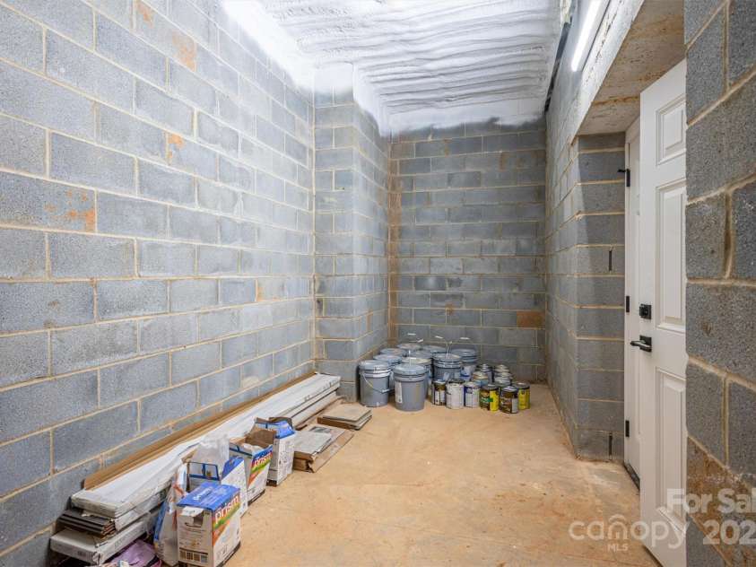 6630 Vesuvius Furnace Road, Denver, NC 28037.  MLS# CAR4196222, YatesRealty ID 10190. 