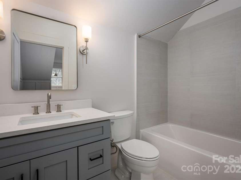 6630 Vesuvius Furnace Road, Denver, NC 28037.  MLS# CAR4196222, YatesRealty ID 10190. 